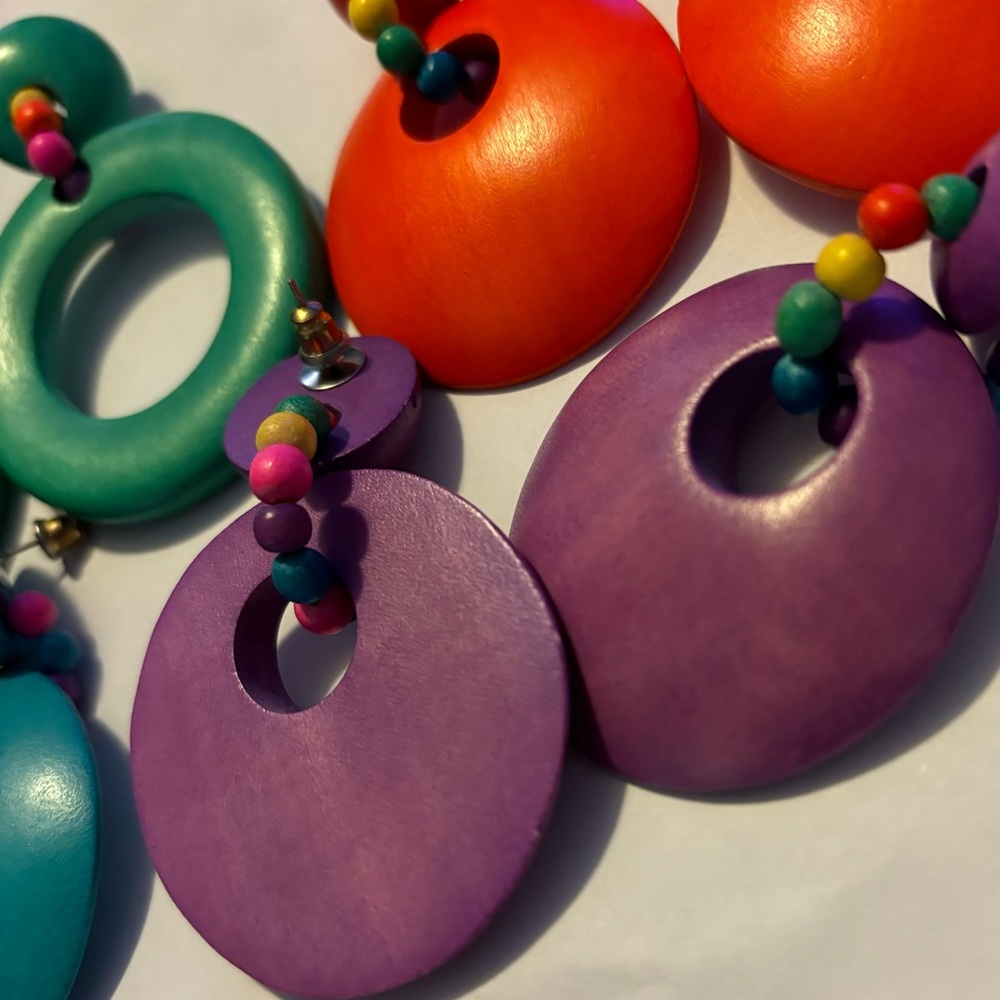 4 pairs of vintage, wooden earrings
